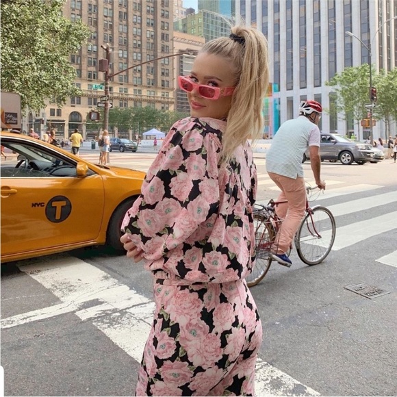 Zara | Stretchy pants with zipper and trim slit - Picture 4 of 11